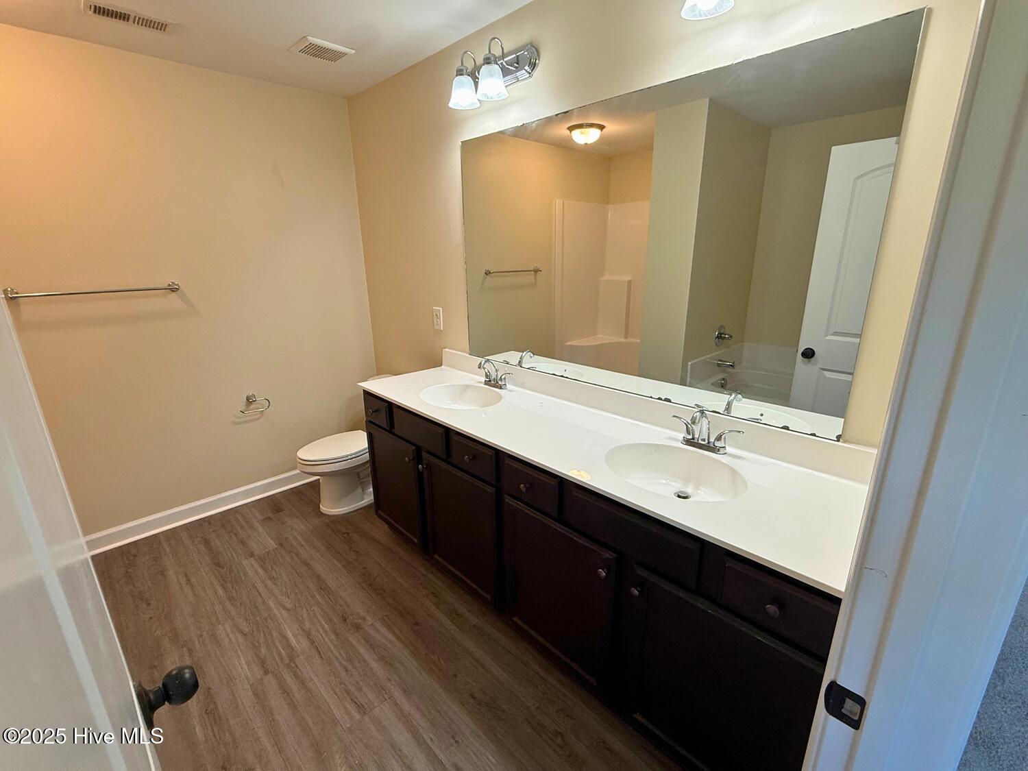 111 Tides End Drive Holly Ridge, NC 28445 - Photo 22 of 27 111 Tides End Dr 21