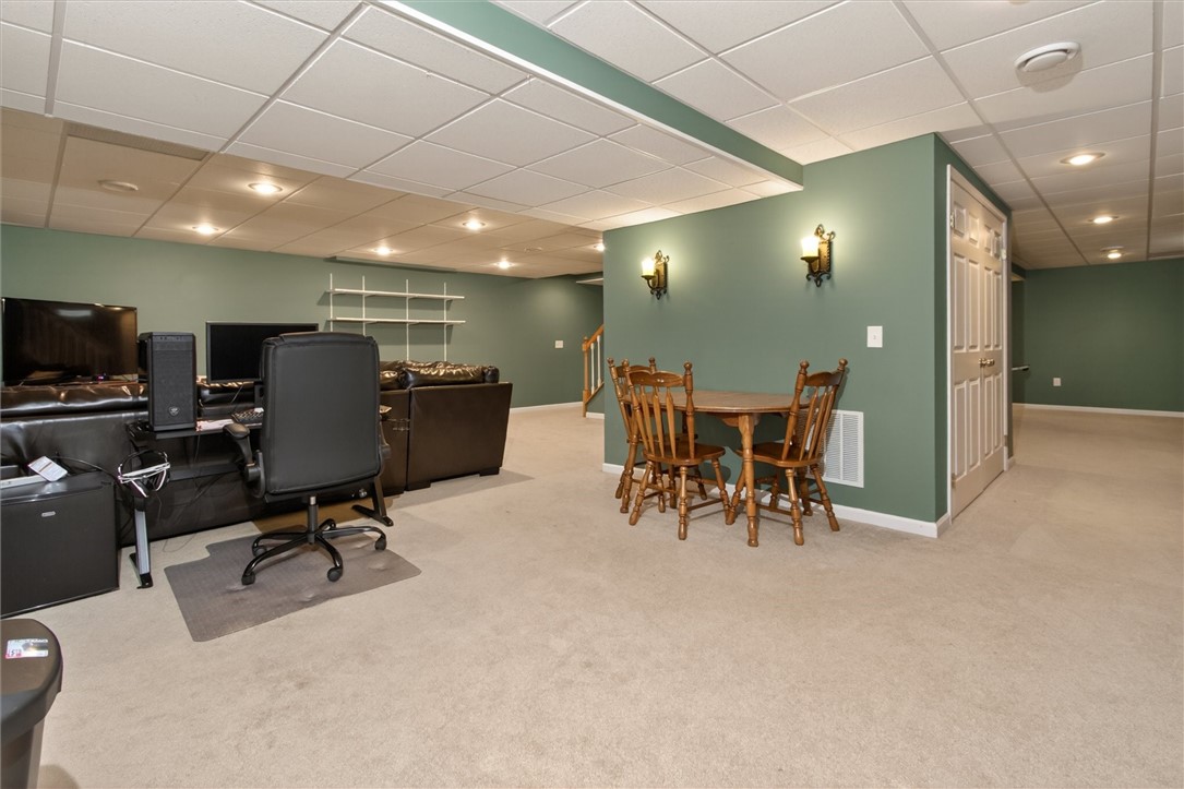 1762 Schlegel Road Webster, NY 14580 - Photo 40 of 47