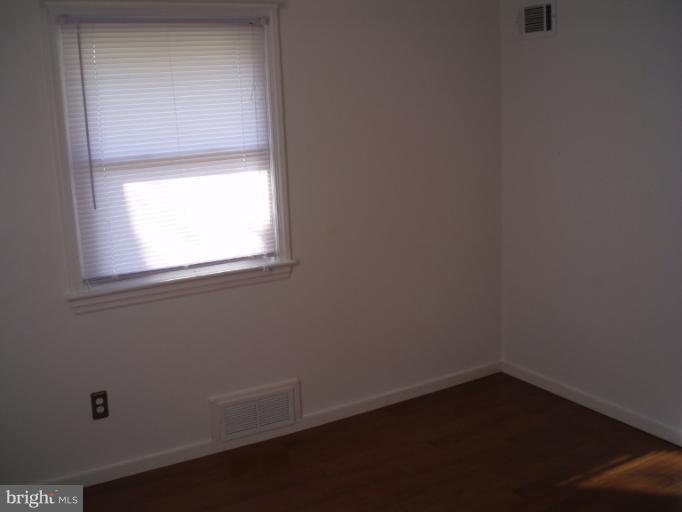 7111 Decatur Street Hyattsville, MD 20784 - Photo 20 of 25 Bedroom
