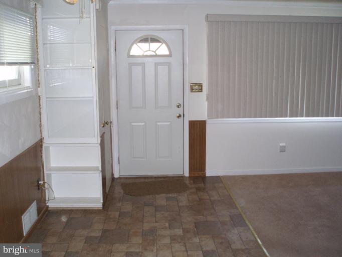 7111 Decatur Street Hyattsville, MD 20784 - Photo 8 of 25 Dining Room