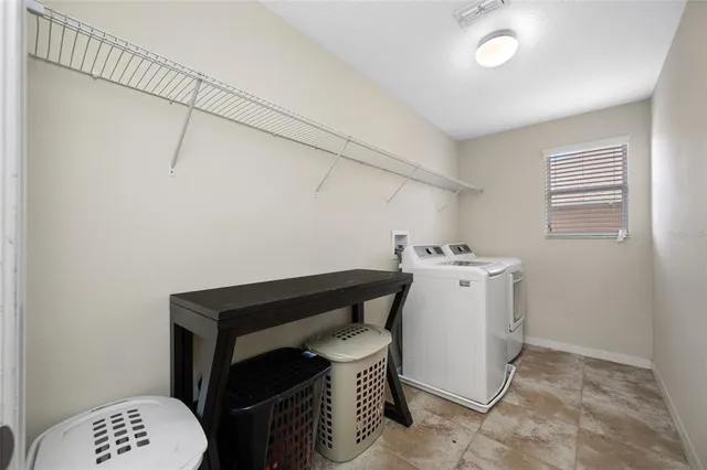 $529,900 | 10832 Carloway Hills Drive, Wimauma, FL 33598