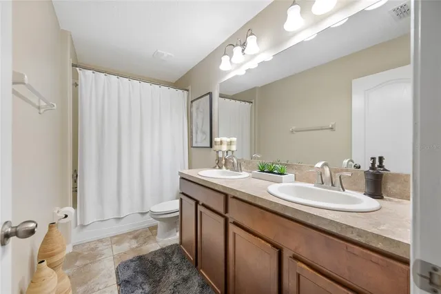 $529,900 | 10832 Carloway Hills Drive, Wimauma, FL 33598