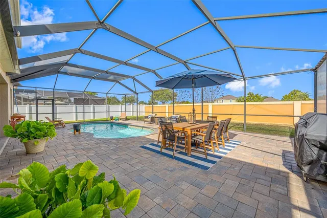 $529,900 | 10832 Carloway Hills Drive, Wimauma, FL 33598