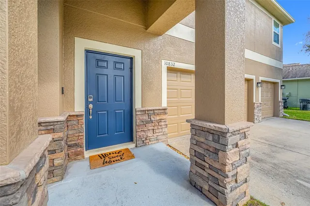 $529,900 | 10832 Carloway Hills Drive, Wimauma, FL 33598