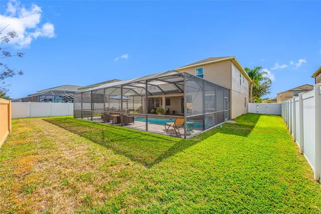 $529,900 | 10832 Carloway Hills Drive, Wimauma, FL 33598