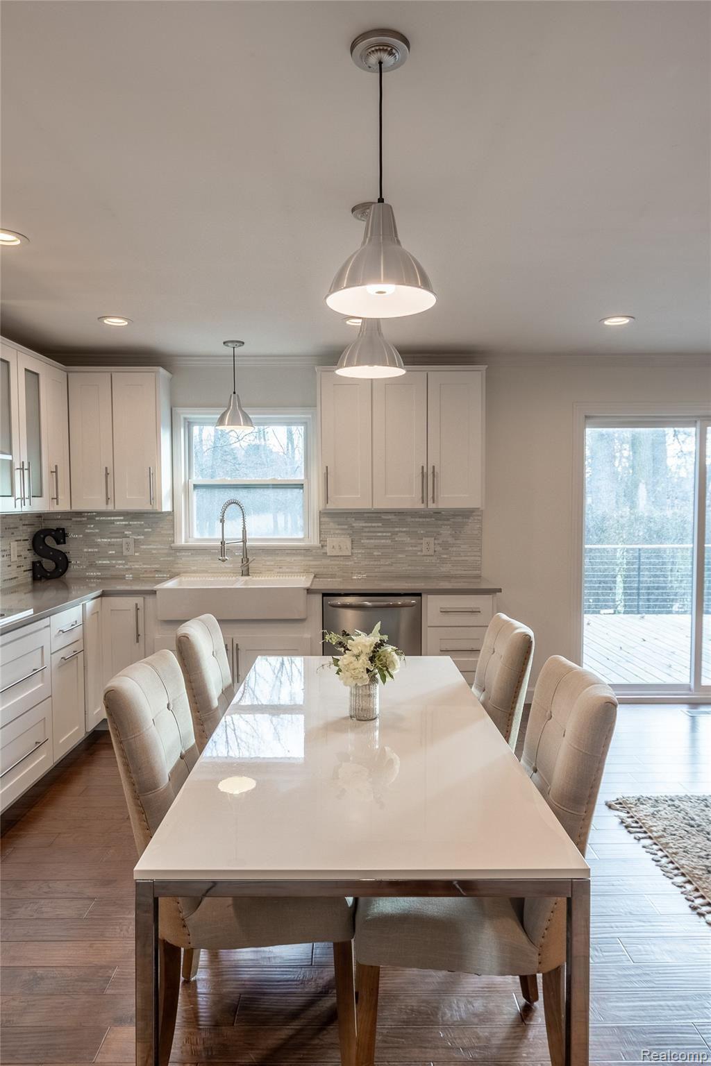 2271 Haslett Road East Lansing, MI 48823 - Photo 10 of 48 Final-14.jpg