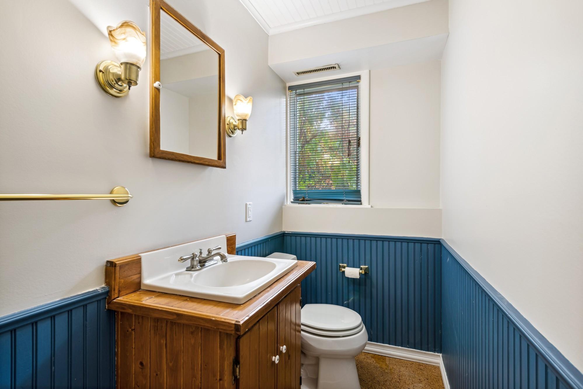 6908 Antrim Road Edina, MN 55439 - Photo 23 of 26