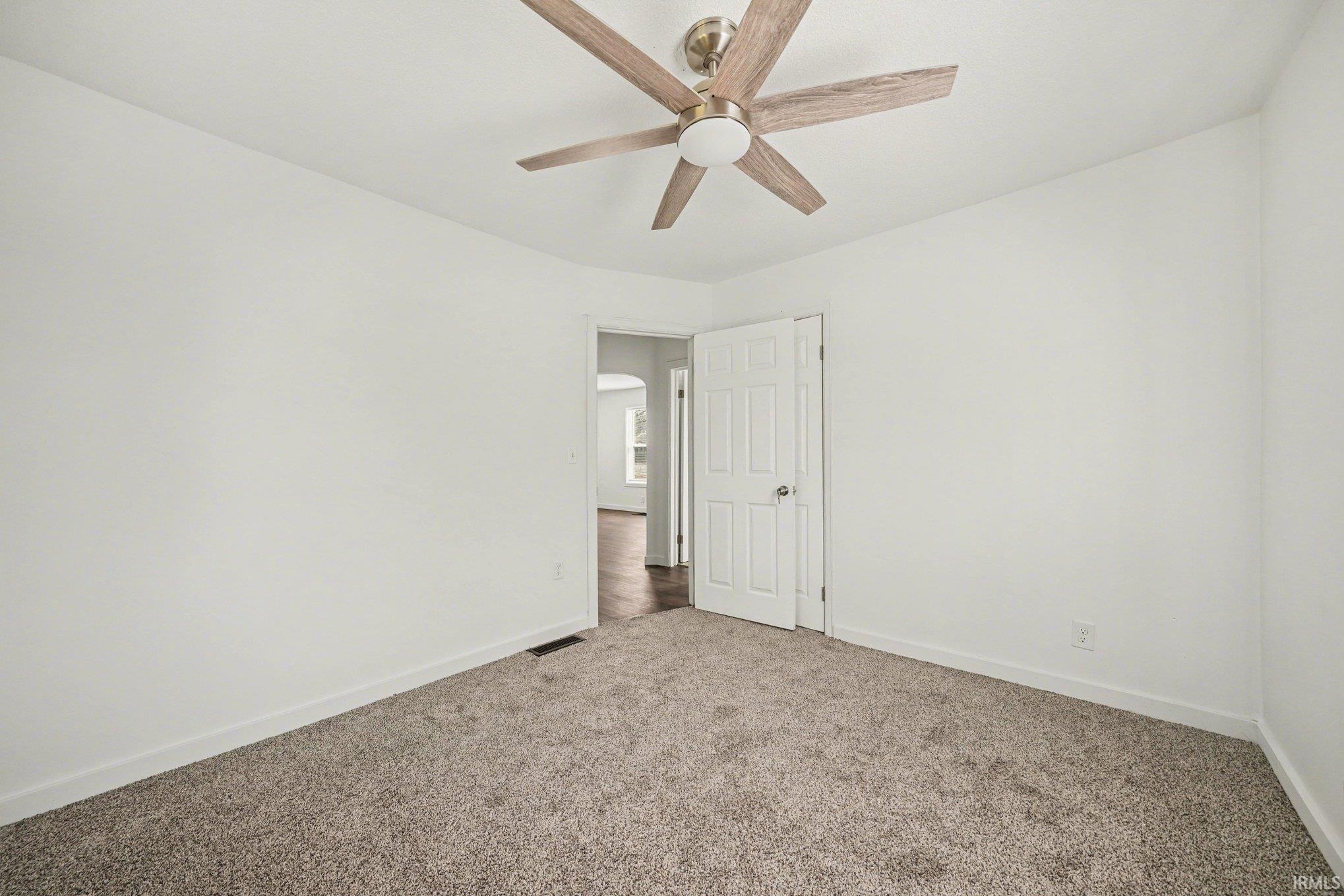 55849 Mayflower Road South Bend, IN 46619 - Photo 13 of 26 Gallery Image 13