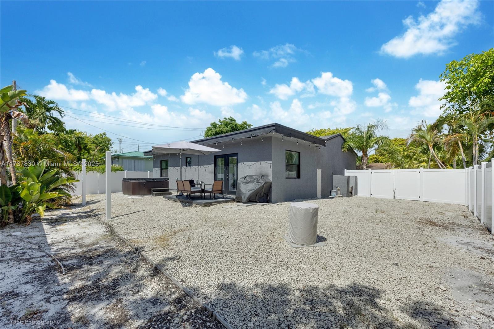 1401 Southwest 3rd Avenue Dania Beach, FL 33004 - Photo 15 of 15 a view of a house with backyard and sitting area