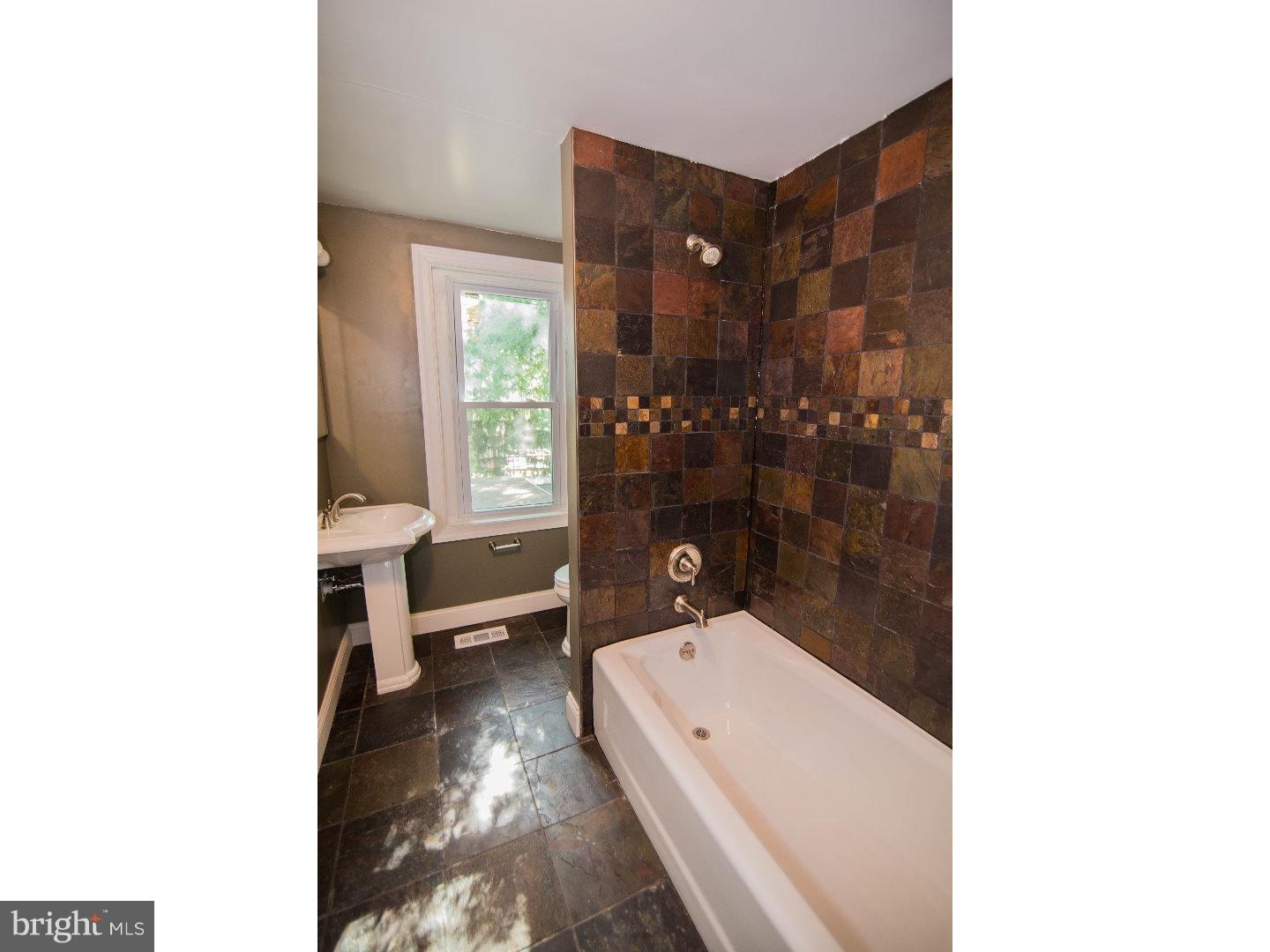 1013 Fairview Road Swarthmore, PA 19081 - Photo 4 of 25