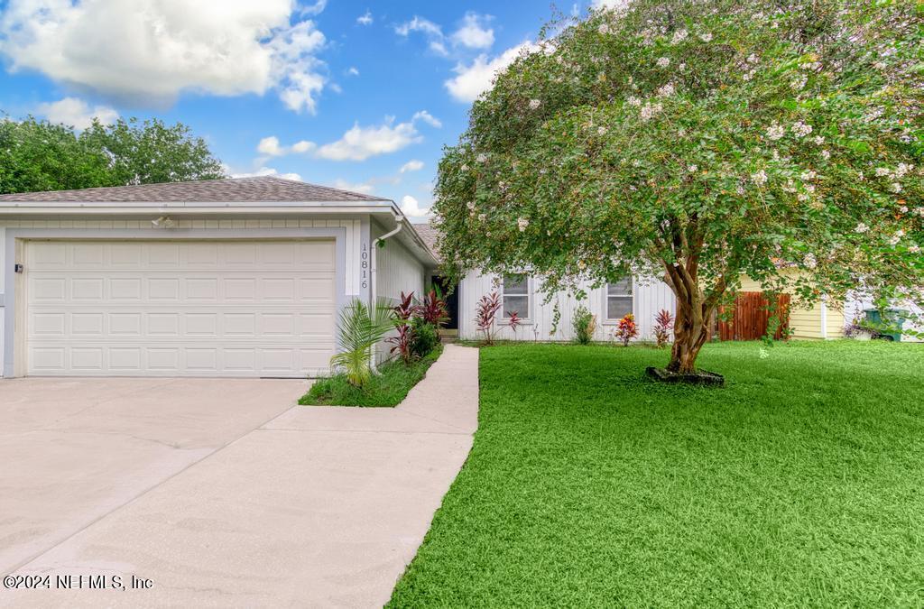 10816 Rutherford Court Jacksonville, FL 32257 - Photo 1 of 23 Front