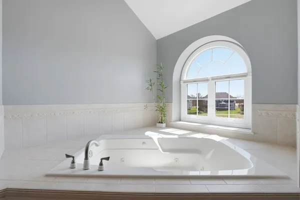 $1,099,000 | 3212 Rollingridge Road, Naperville, IL 60564