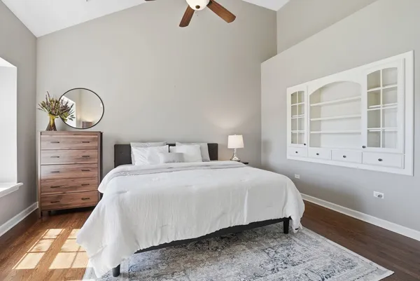 $1,099,000 | 3212 Rollingridge Road, Naperville, IL 60564