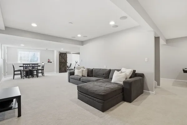 $1,099,000 | 3212 Rollingridge Road, Naperville, IL 60564