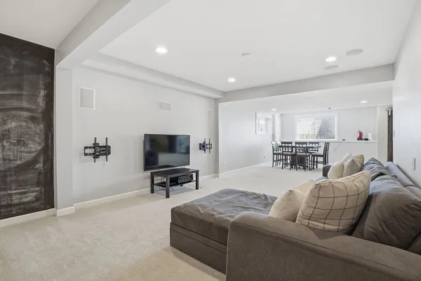 $1,099,000 | 3212 Rollingridge Road, Naperville, IL 60564