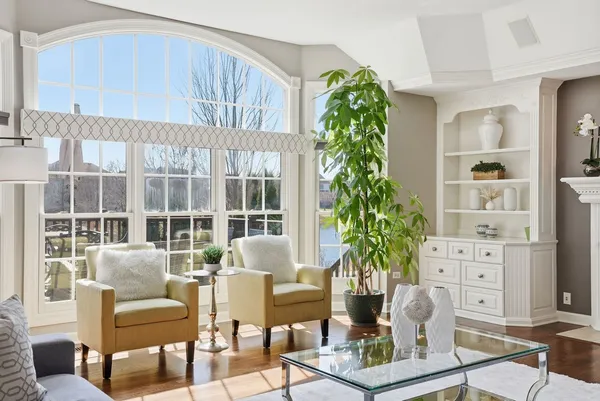 $1,099,000 | 3212 Rollingridge Road, Naperville, IL 60564