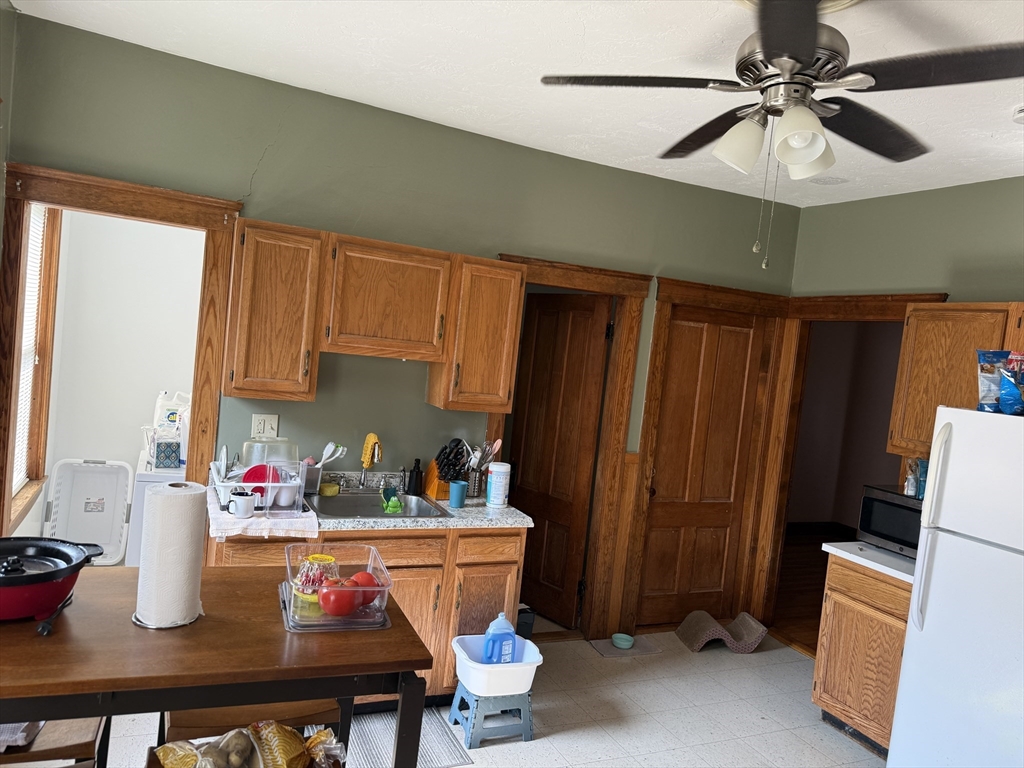 32 Clifton Street, Unit 2 Worcester, MA 01610 - Photo 7 of 12 a room with furniture and window