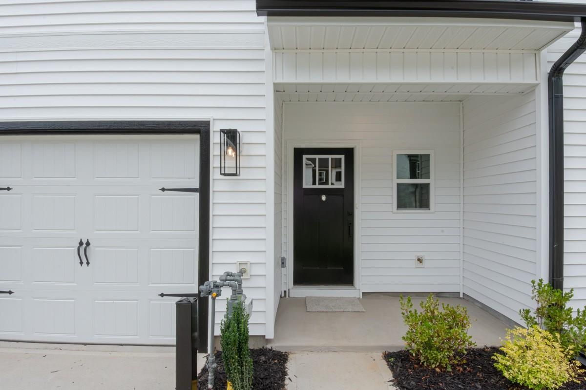 634 Farcroft Trail Roebuck, SC 29376 - Photo 2 of 32