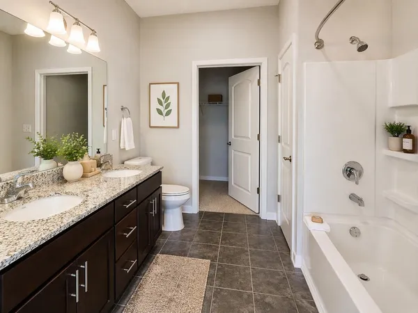 $2,100 | 1122 Litton Avenue, Unit 212, Nashville, TN 37216