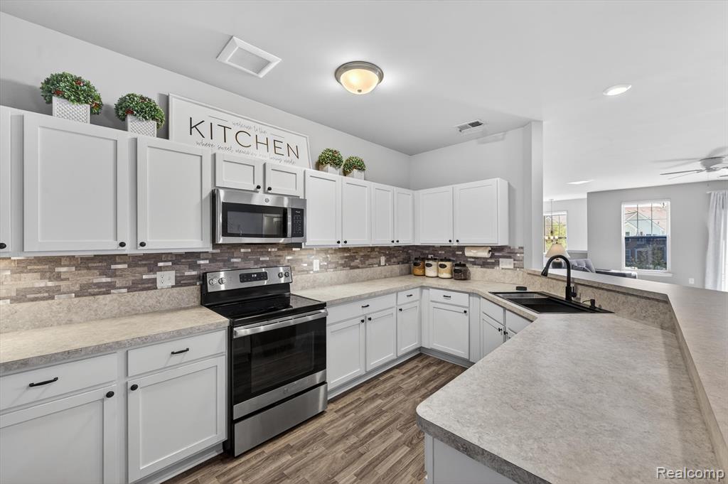 9789 Ridge Run Street Howell, MI 48855 - Photo 9 of 23