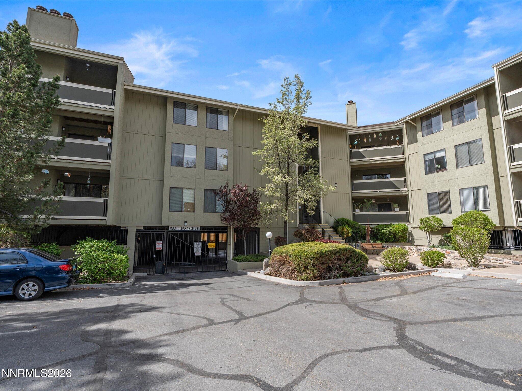 2845 Idlewild Drive, Unit 102 Reno, NV 89509 - Photo 5 of 44 a front view of a building