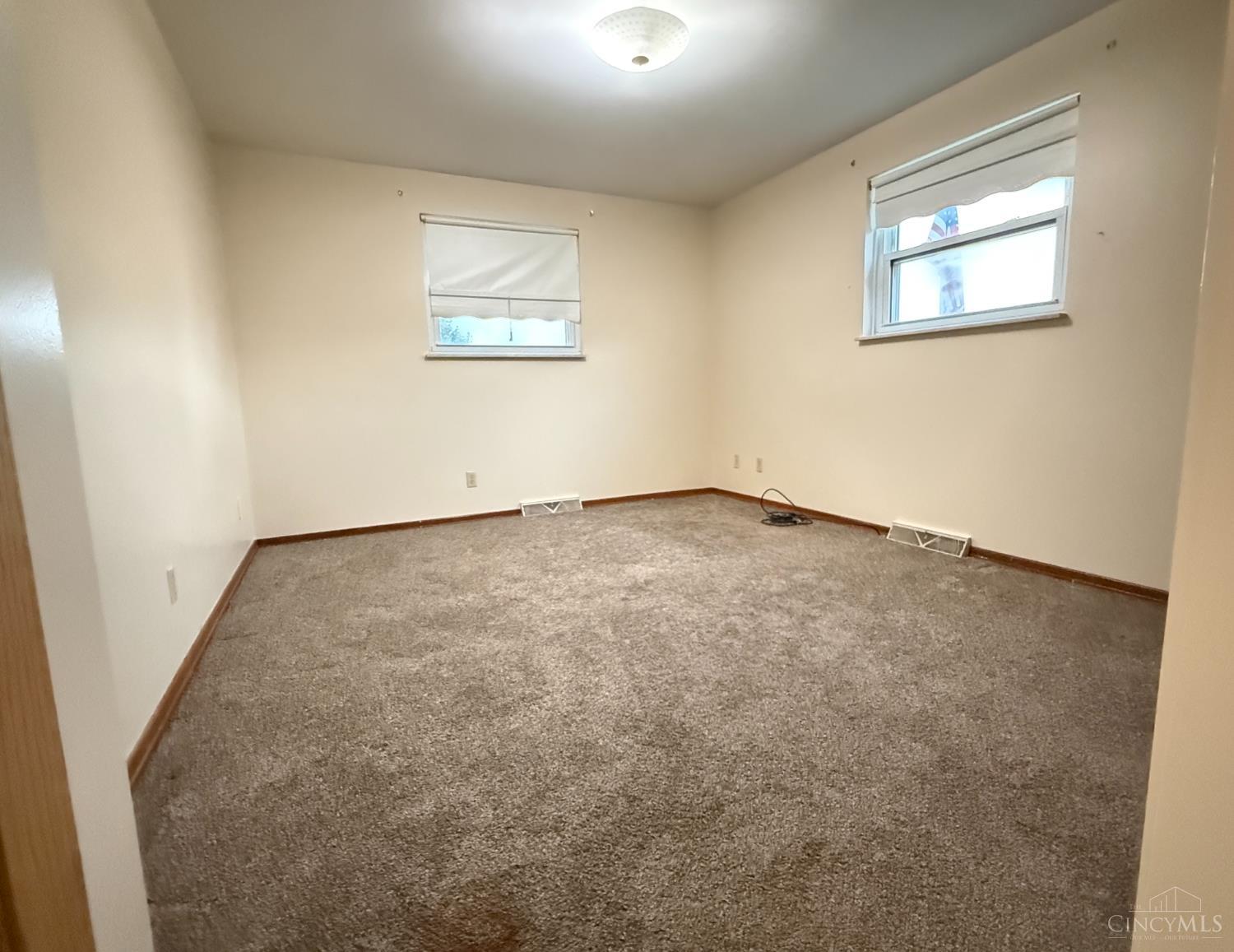 3762 Ridgedale Drive Cincinnati, OH 45247 - Photo 23 of 31