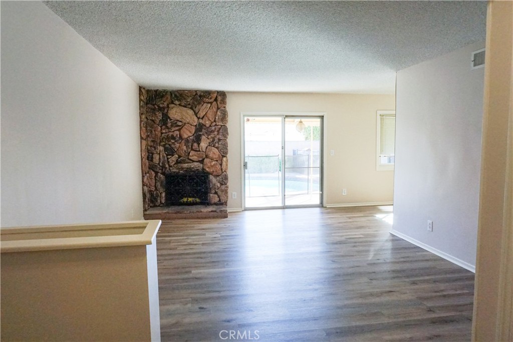 18724 Community Street Northridge, CA 91324 - Photo 2 of 31