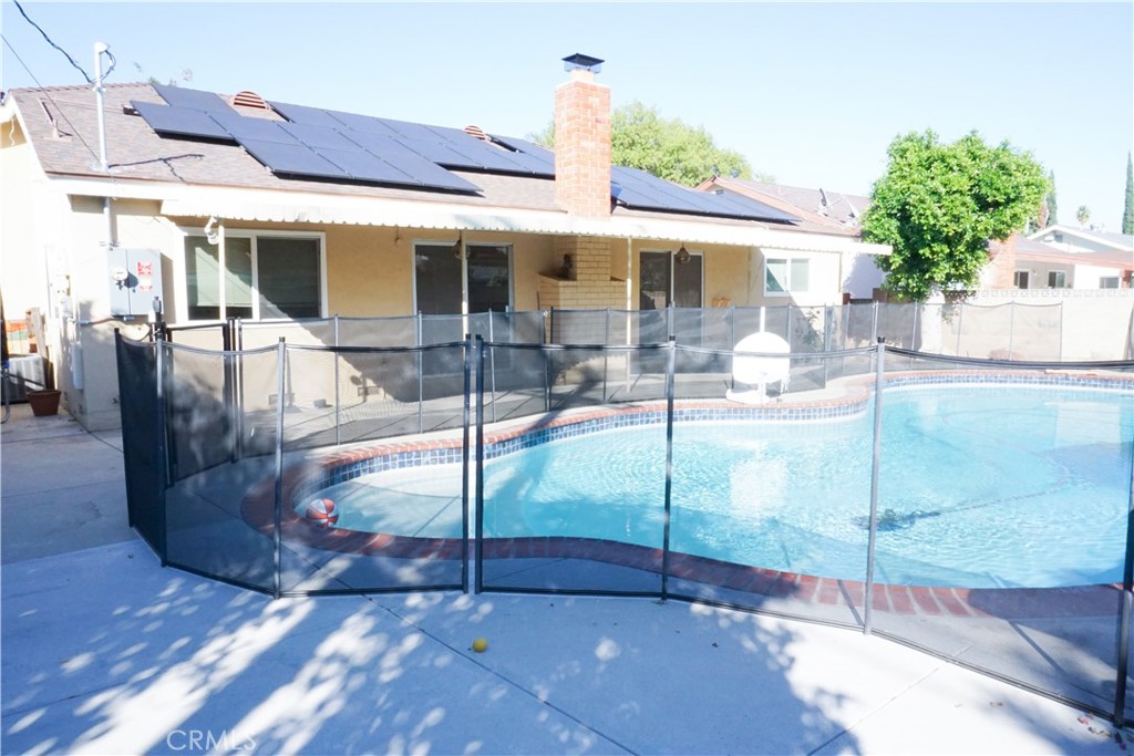 18724 Community Street Northridge, CA 91324 - Photo 23 of 31