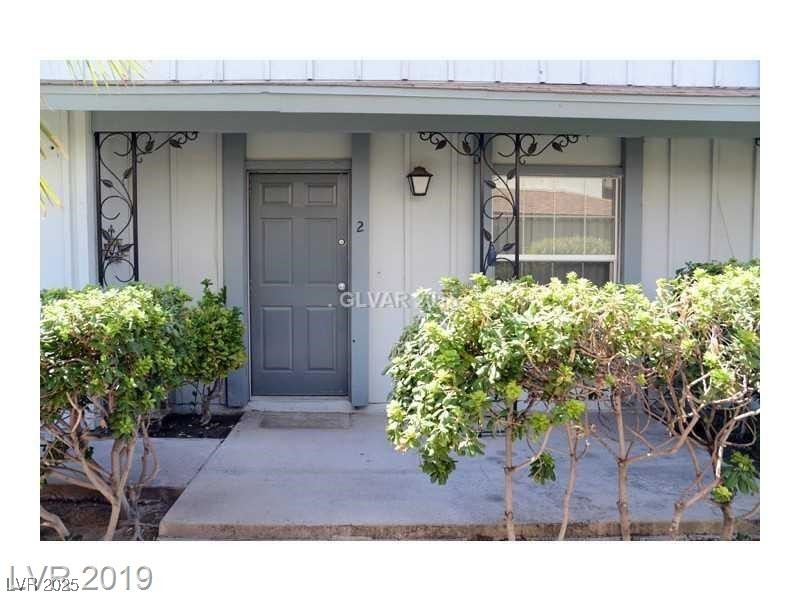 1441 Dorothy Avenue, Unit 2 Las Vegas, NV 89119 - Photo 2 of 20