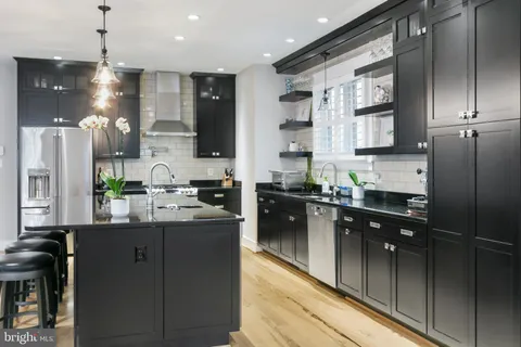 $1,950,000 | 1005-A Lincoln Avenue, Falls Church, VA 22046