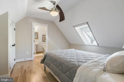 $1,950,000 | 1005-A Lincoln Avenue, Falls Church, VA 22046