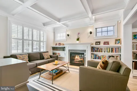 $1,950,000 | 1005-A Lincoln Avenue, Falls Church, VA 22046