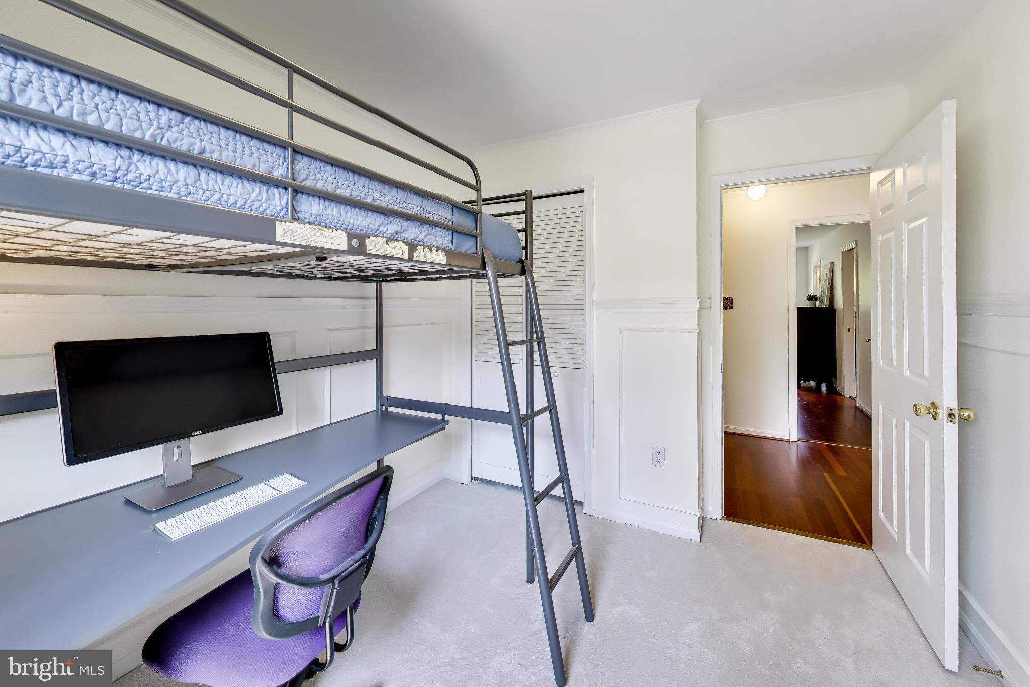 13382 Point Rider Lane Herndon, VA 20171 - Photo 29 of 44 Gallery Image 29