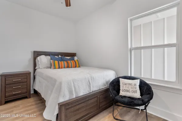 $1,200 | 8701 Old Spanish Trail, Unit 102, Ocean Springs, MS 39564