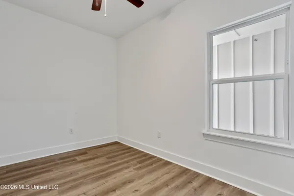 $1,200 | 8701 Old Spanish Trail, Unit 102, Ocean Springs, MS 39564