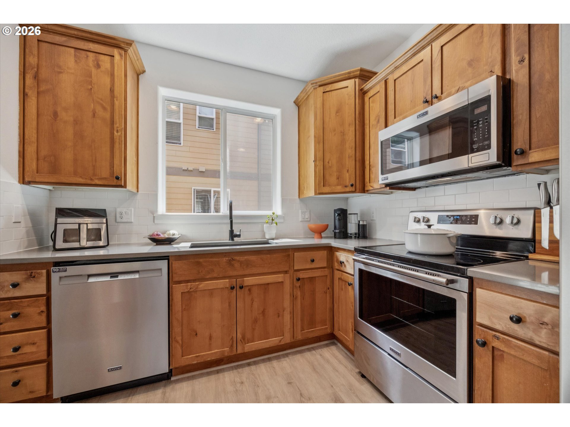 16220 Southwest Baseline Road Beaverton, OR 97006 - Photo 12 of 37 Kitchen