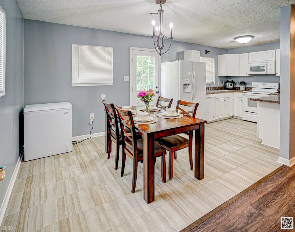 4004 Horseshoe Road Martinez, GA 30907 - Photo 8 of 24