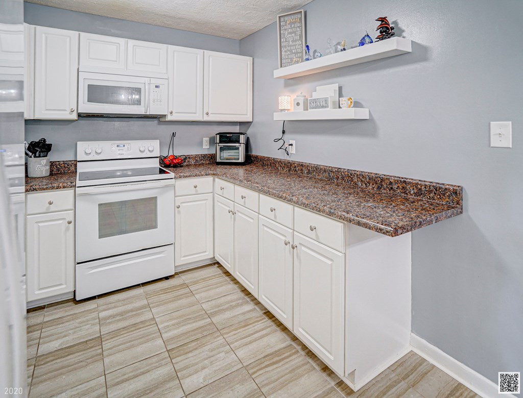 4004 Horseshoe Road Martinez, GA 30907 - Photo 10 of 24