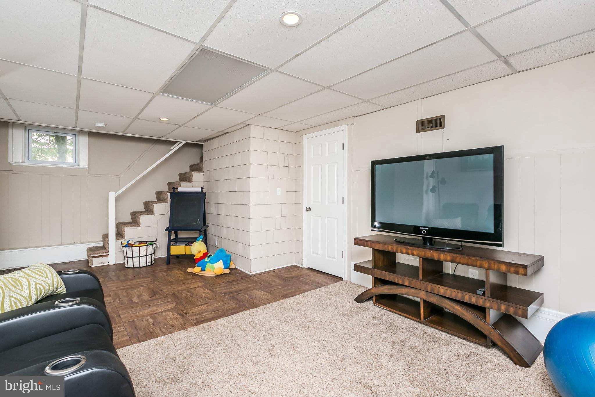 11 Ridge Road Baltimore, MD 21228 - Photo 24 of 30 Lower Level Family Room/play room