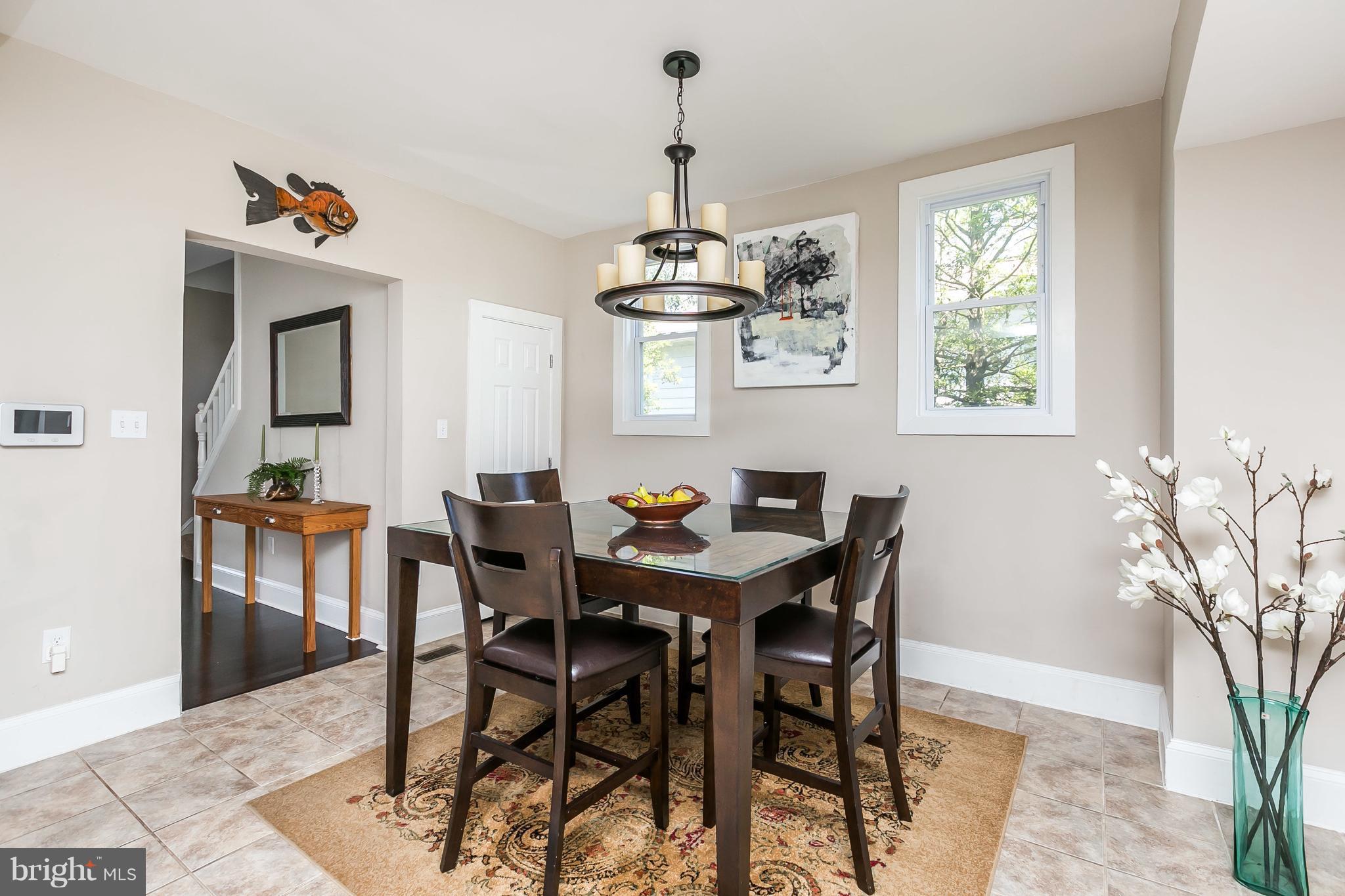11 Ridge Road Baltimore, MD 21228 - Photo 5 of 30 Neutral color palette throughout