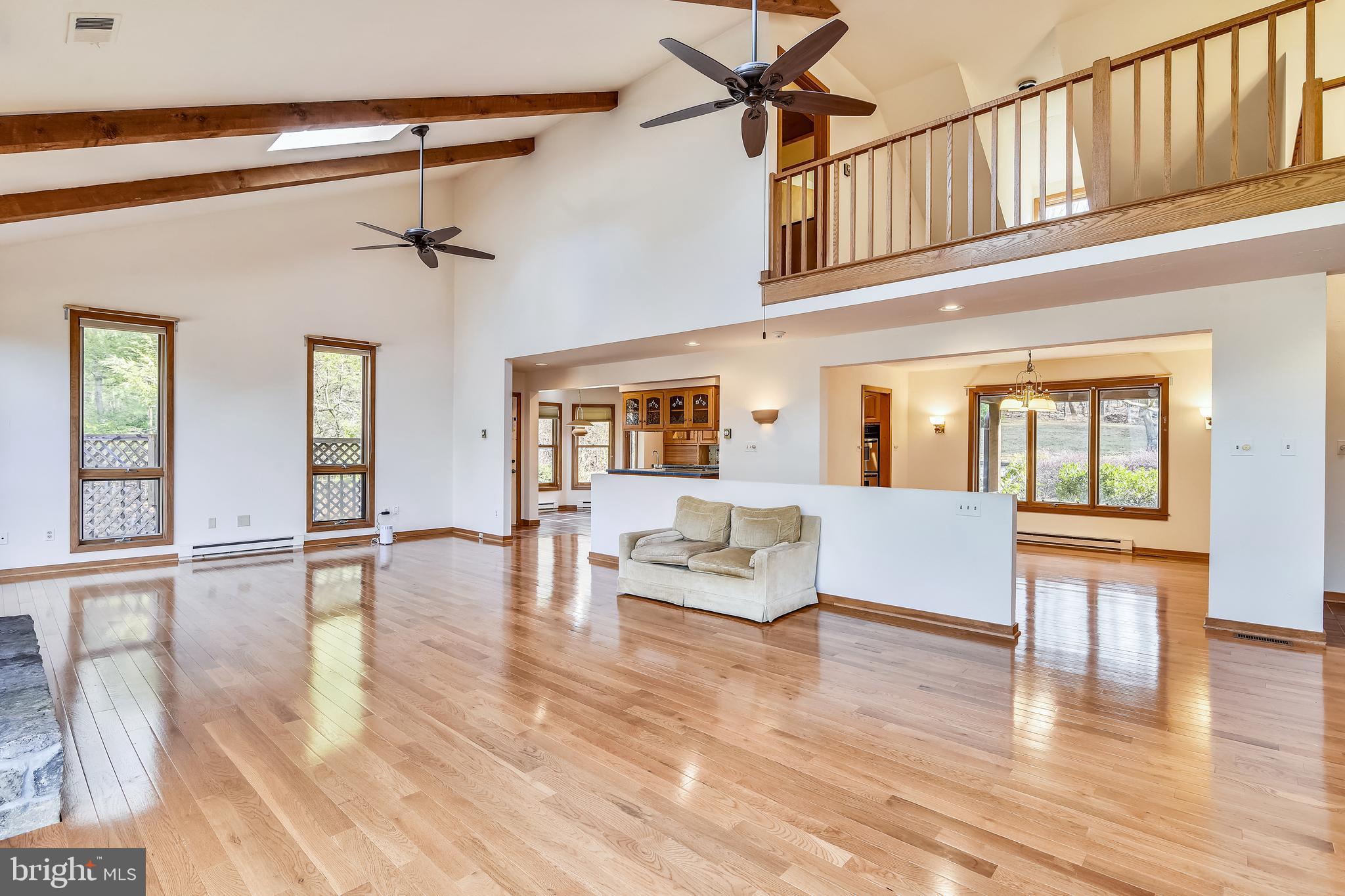 41635 Stumptown Road Leesburg, VA 20176 - Photo 20 of 60 New gleaming hardwood flooring