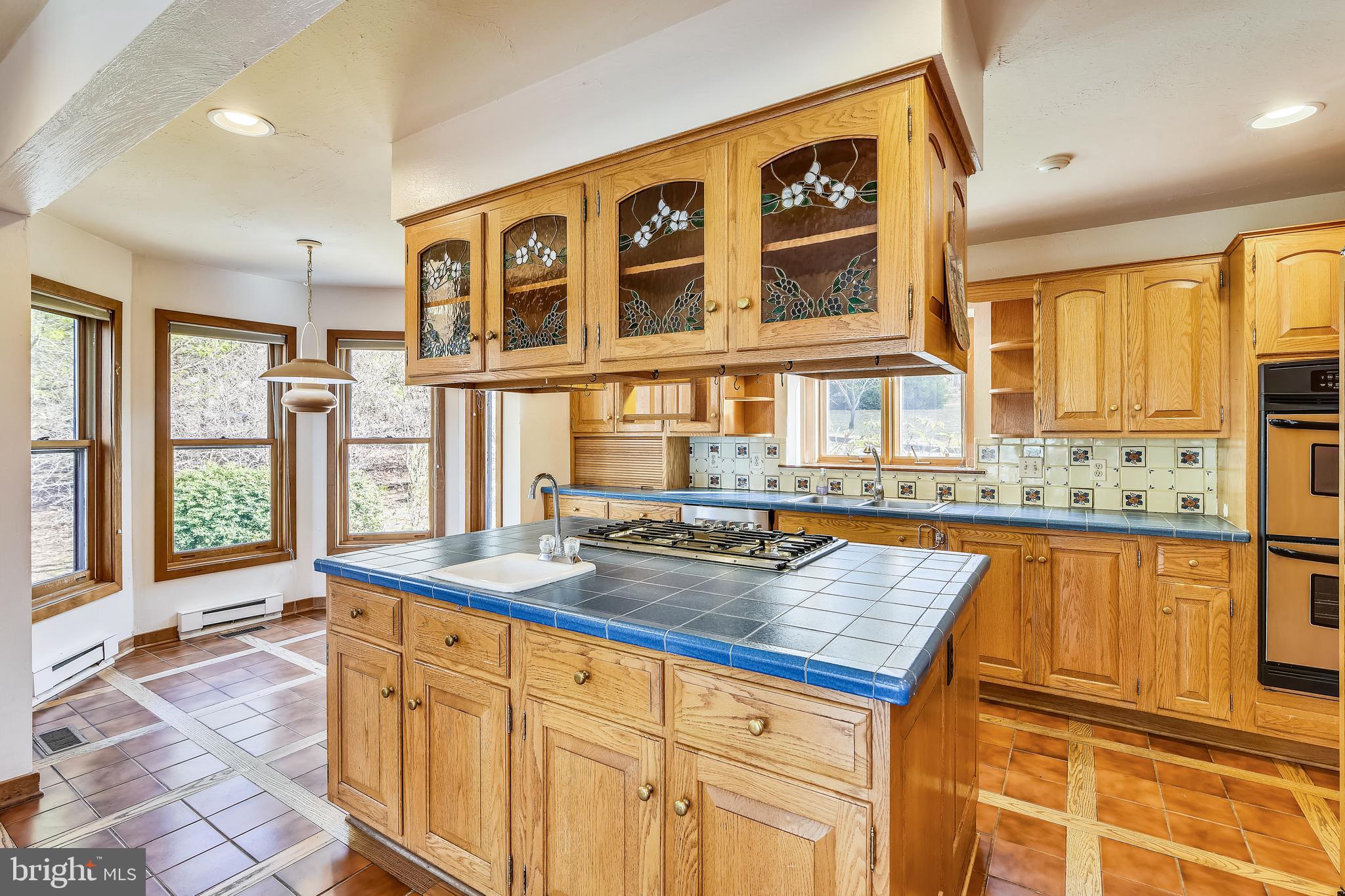 41635 Stumptown Road Leesburg, VA 20176 - Photo 21 of 60 Eat in kitchen