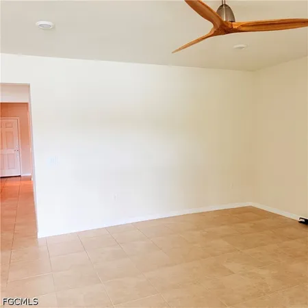 $2,000 | 10754 Marlberry Way, North Fort Myers, FL 33917