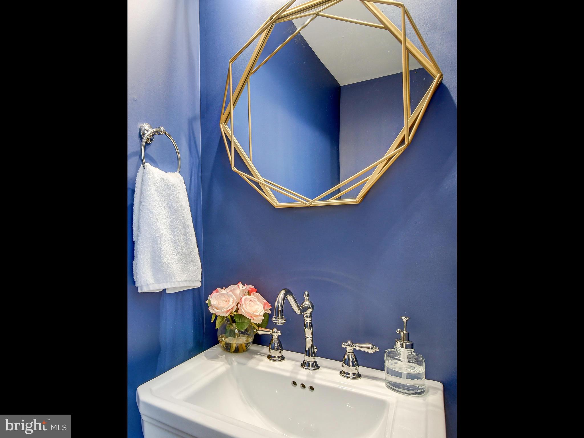 6621 Loch Hill Road Baltimore, MD 21239 - Photo 24 of 45 Bath