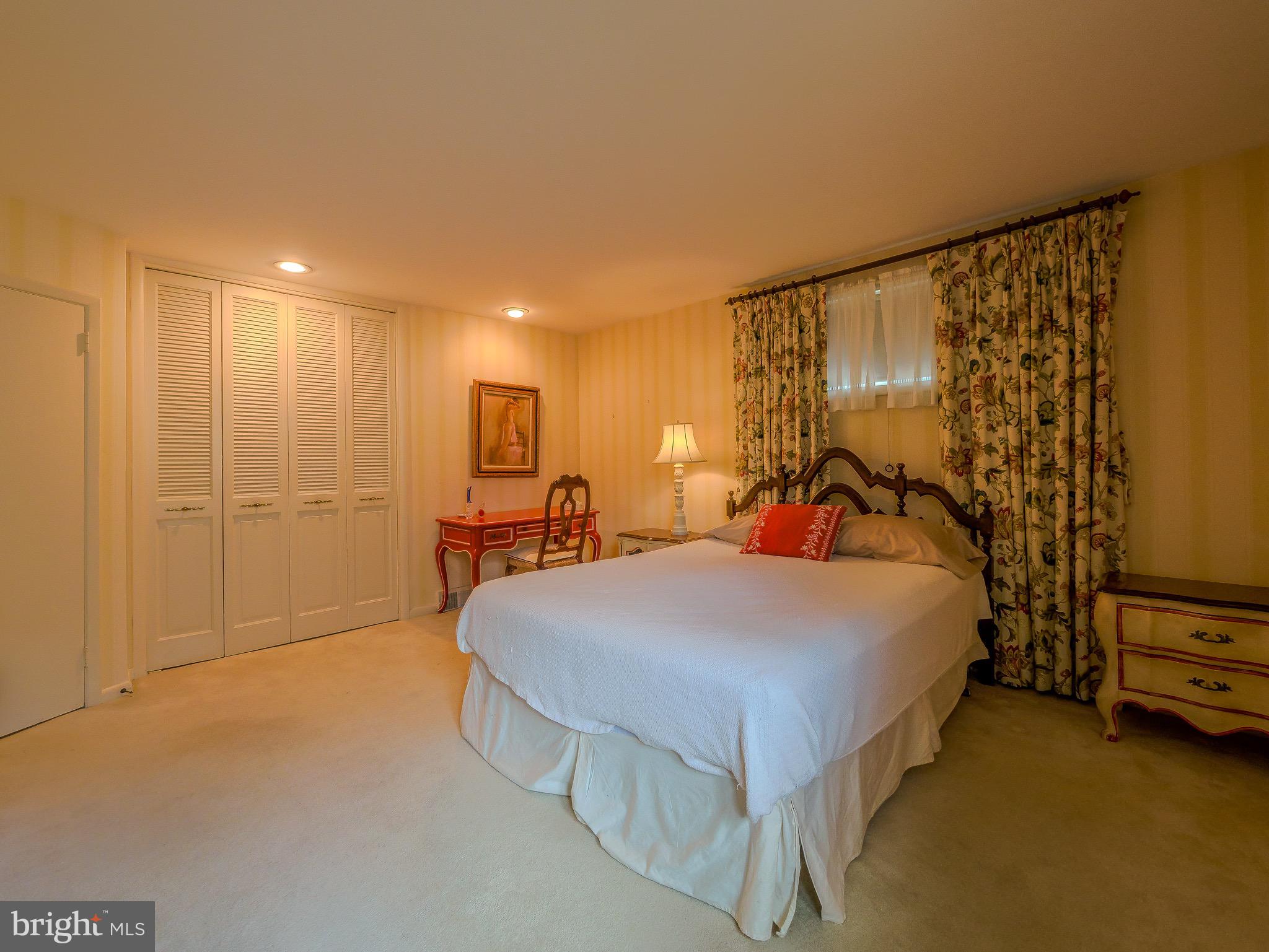 1727 Green Valley Road Havertown, PA 19083 - Photo 30 of 55
