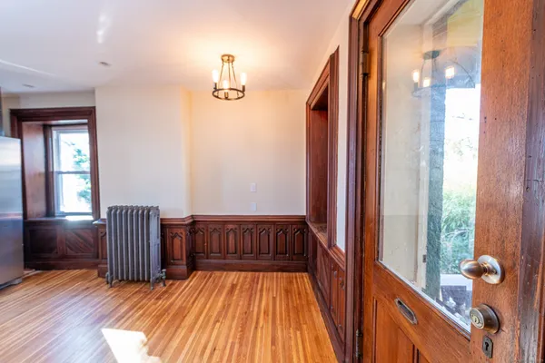 $2,850 | 37 East Pearl Street, New Haven, CT 06513