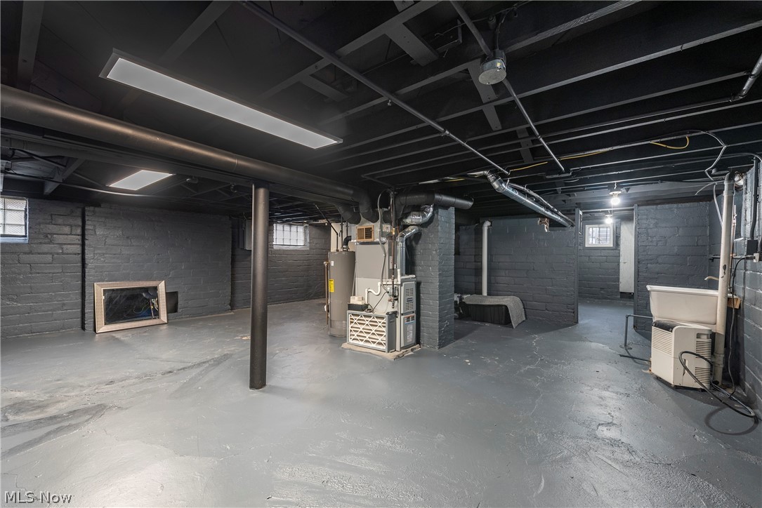 3325 Silsby Road Cleveland, OH 44118 - Photo 31 of 35 Gallery Image 31