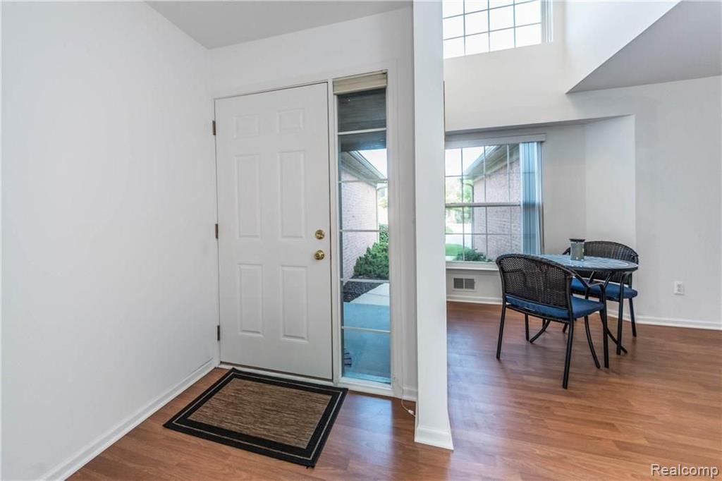 430 Cherry Grove Road Canton, MI 48188 - Photo 8 of 32