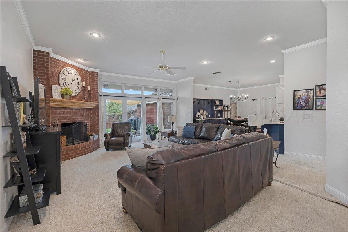 7601 Countryside Drive Amarillo, TX 79119 - Photo 11 of 39 11-Den 3