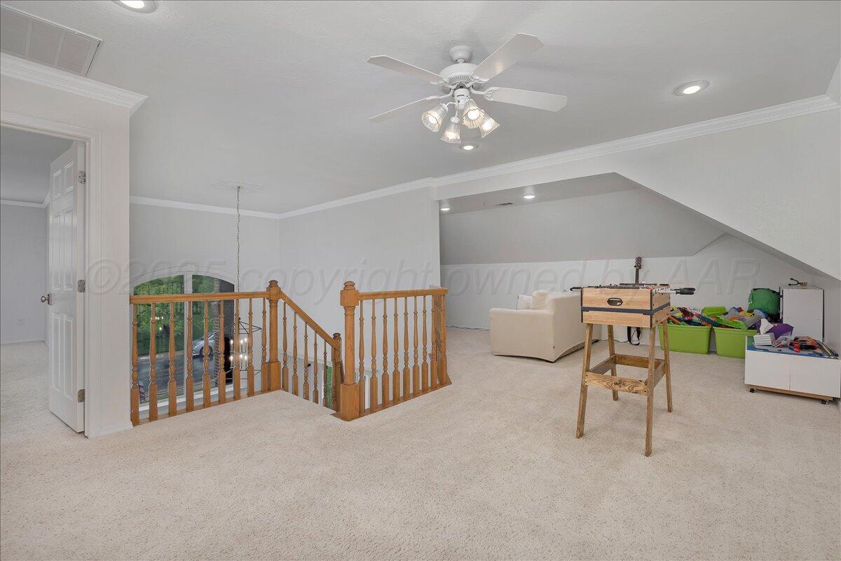 7601 Countryside Drive Amarillo, TX 79119 - Photo 26 of 39 26-Landing